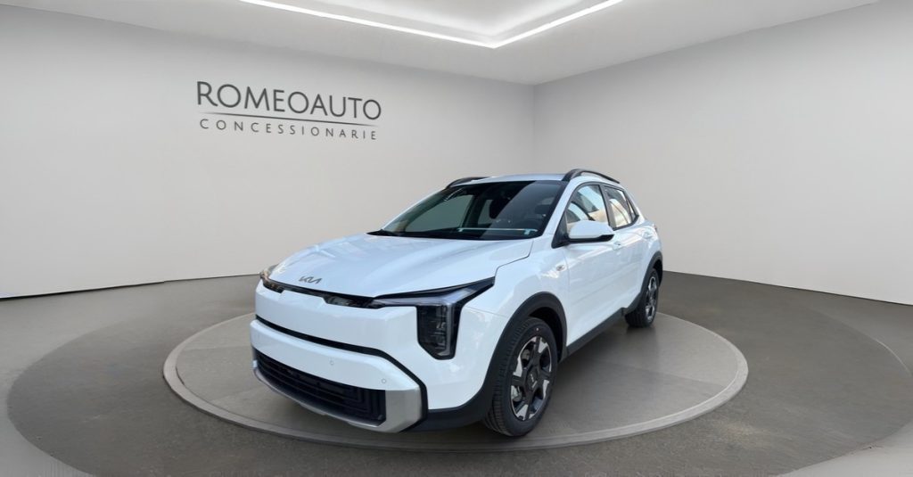 KIA Stonic 1.0 TGDI 100 CV MT6 URBAN Clear White